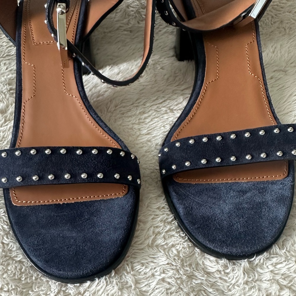 * Givenchy Paris navy blue studded chunky heel sandal size 38.5 - Picture 5 of 9